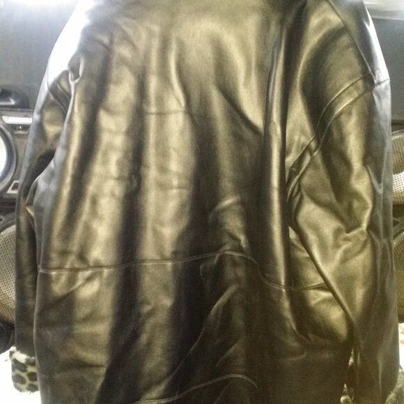 ATLANTIC BEACH! LUXE VEGAN LEATHER, BLACK/GRAY LEOPARD FAUX FUR COAT! - Picture 3 of 3